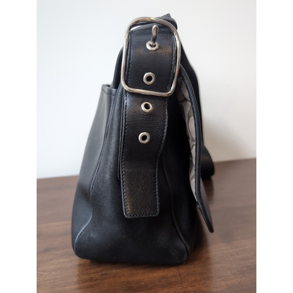 Coach Legacy Flap 9332 Vintage Flap Crossbody Black Leather - Picture 2 of 12